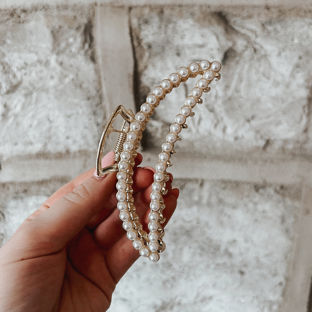 Pearl Hair Claw