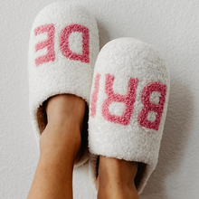 Load image into Gallery viewer, Bride Slippers
